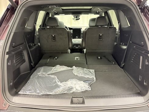 New 2026 GMC Acadia Elevation w/ Black Edition image 6