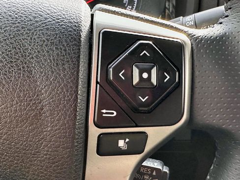 Used 2022 Toyota 4Runner SR5 image 24