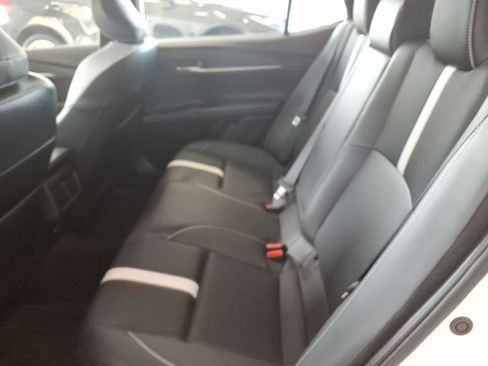 Used 2025 Toyota Camry SE w/ Convenience Package AWD/4WD image 13