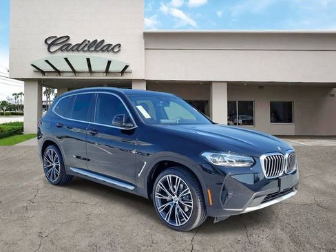 Used 2024 BMW X3 xDrive30i w/ Premium Package image 7