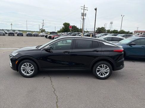 New 2026 Buick Envista Preferred w/ Convenience I Package FWD image 3