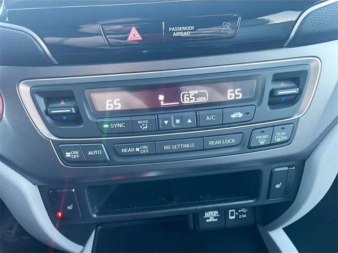 Used 2021 Honda Pilot EX-L image 15