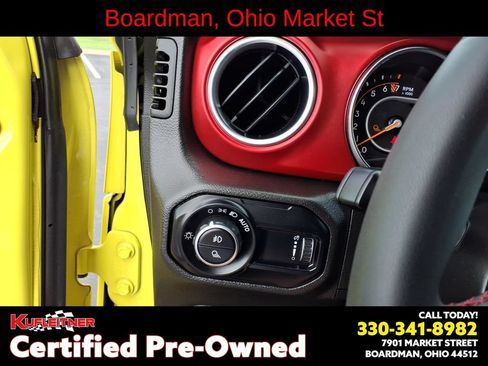 Used 2023 Jeep Gladiator Rubicon w/ LED Lighting Group AWD/4WD image 20