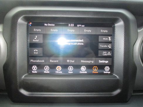 Used 2023 Jeep Wrangler Unlimited Sport image 23