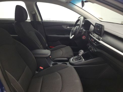 Used 2021 Kia Forte LXS FWD image 21