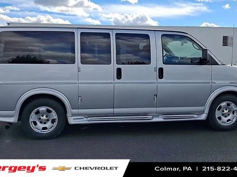 Used 2014 Chevrolet Express 1500 image 10