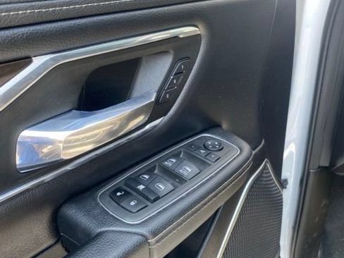 Used 2022 RAM 1500 Laramie RWD image 13