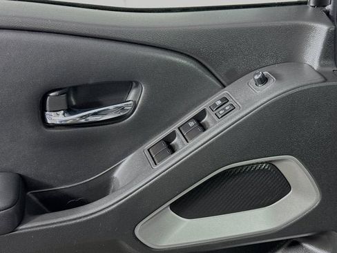 Used 2023 Nissan Frontier SV w/ SV Convenience Package image 15