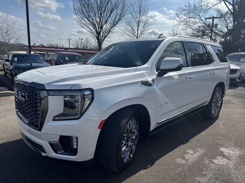 Used 2023 GMC Yukon Denali Ultimate image 31