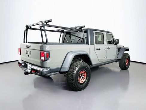 Used 2021 Jeep Gladiator Rubicon w/ Cold Weather Group AWD/4WD image 9