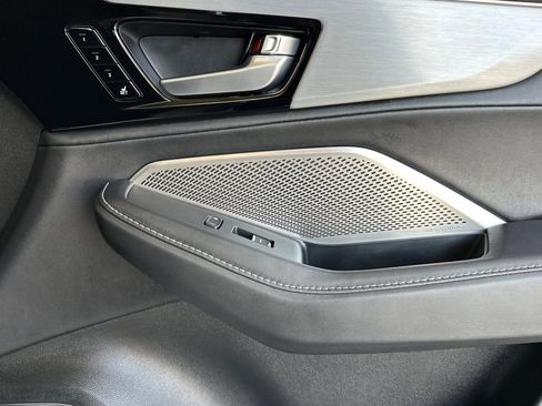Used 2024 Acura MDX FWD w/ Technology Package image 21