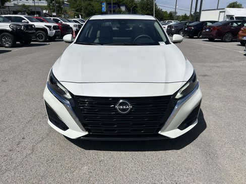 Used 2023 Nissan Altima 2.5 SL AWD/4WD image 8