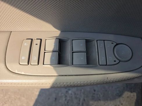 Used 2007 Cadillac DTS Performance FWD image 17