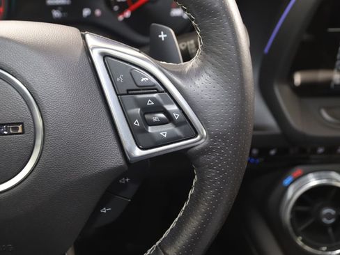 Used 2018 Chevrolet Camaro SS RWD image 44
