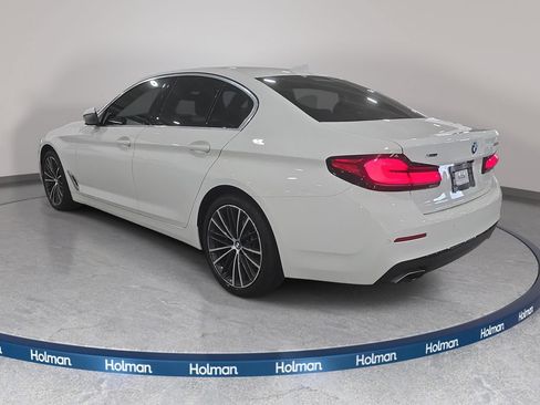 Certified 2023 BMW 530i xDrive w/ Premium Package AWD/4WD image 7