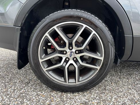 Used 2016 Ford Explorer Sport w/ Equipment Group 401A AWD/4WD image 33