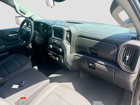 Used 2023 Chevrolet Silverado 1500 Custom Trail Boss AWD/4WD image 29