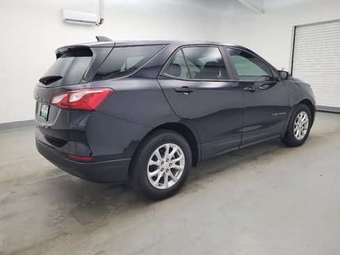 Used 2020 Chevrolet Equinox LS image 10