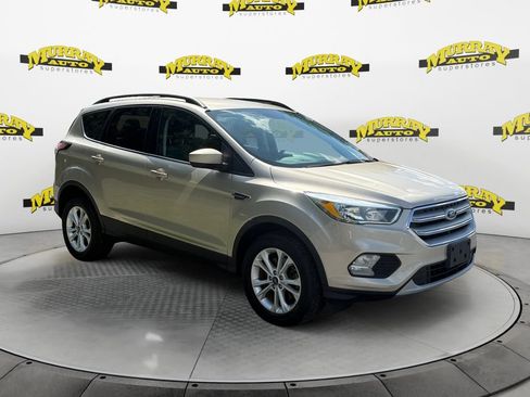 Used 2018 Ford Escape SE AWD/4WD image 7