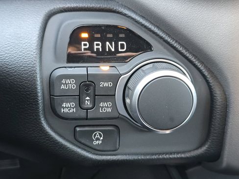 New 2026 RAM 1500 Big Horn w/ Night Edition image 33