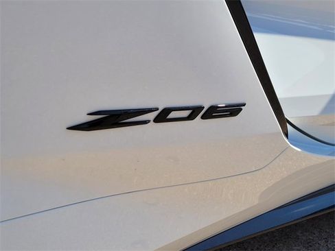 Used 2025 Chevrolet Corvette Z06 w/ Battery Protection Package image 7