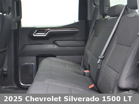 Used 2025 Chevrolet Silverado 1500 LT image 22