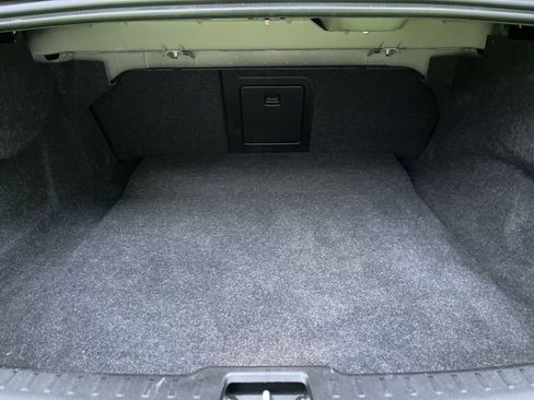 Used 2019 Volvo S60 T5 R-Design image 29