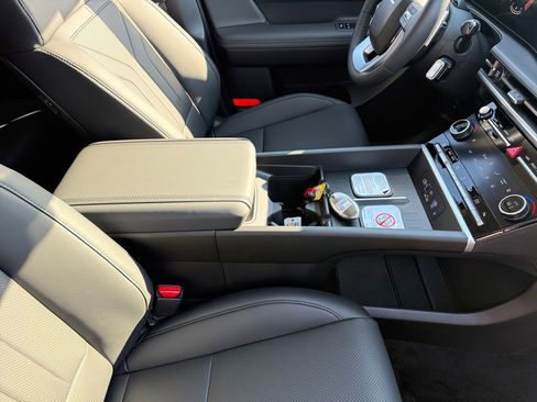 New 2026 Hyundai Santa Fe SEL image 17