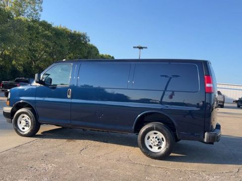 New 2025 Chevrolet Express 3500 w/ Driver Convenience Package image 6