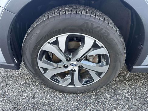 Used 2022 Subaru Outback Limited image 6