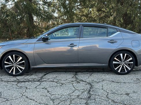 Certified 2020 Nissan Altima 2.5 SR image 28