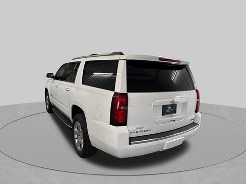 Used 2018 Chevrolet Suburban Premier AWD/4WD image 8