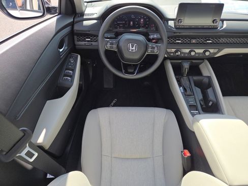 New 2025 Honda Accord SE image 27