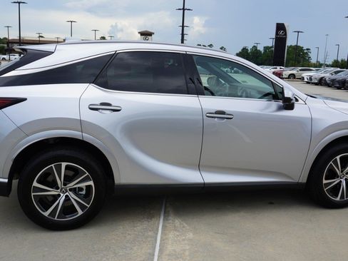 Certified 2025 Lexus RX 350 Premium w/ Accessory Package (Z1) FWD image 4
