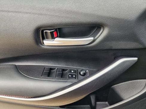 Certified 2025 Toyota Corolla SE FWD image 22