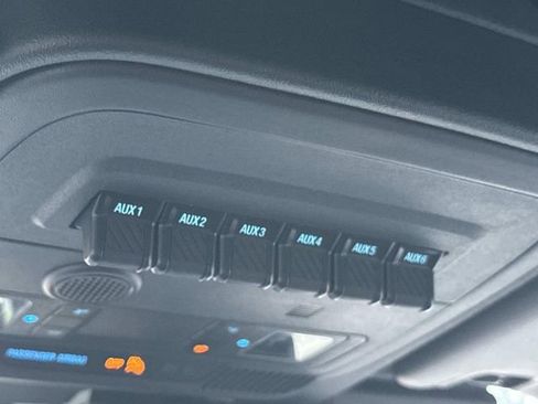 New 2025 Ford Bronco Badlands AWD/4WD image 34