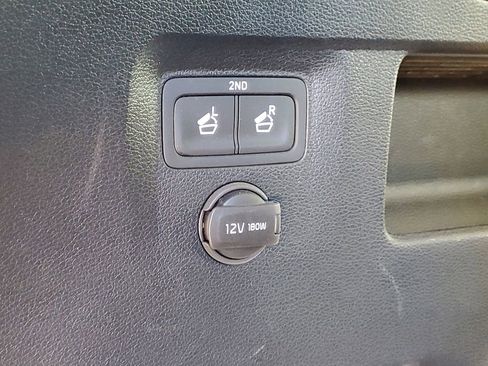 Used 2022 Kia Telluride S AWD/4WD image 11