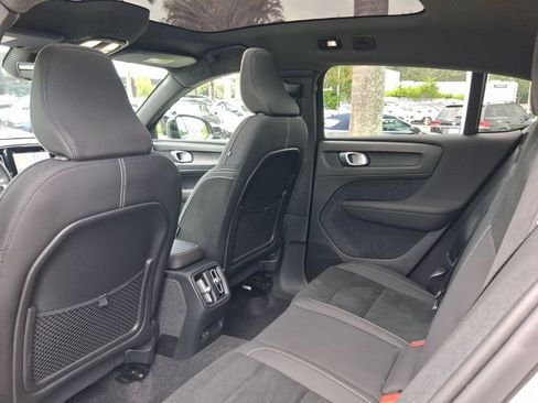 Used 2023 Volvo C40 P8 Recharge Plus AWD/4WD image 7