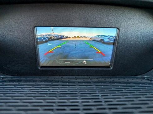 Used 2019 Ford Transit 150 XL image 24