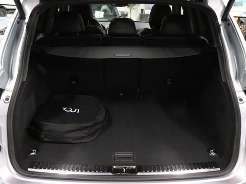 Used 2017 Porsche Cayenne S Platinum image 17