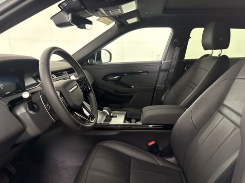 Used 2026 Land Rover Range Rover Evoque S AWD/4WD image 6
