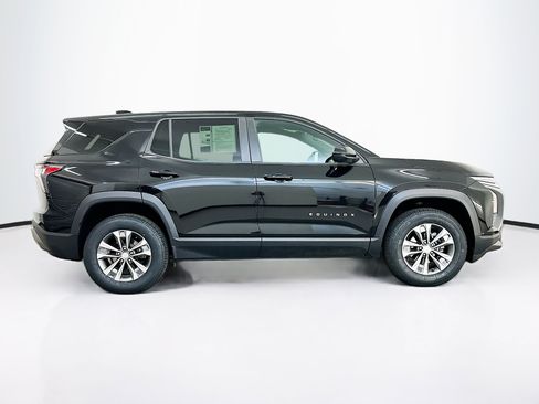 Used 2025 Chevrolet Equinox LT AWD/4WD image 10