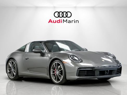Used 2024 Porsche 911 Targa 4S w/ Premium Package image 7