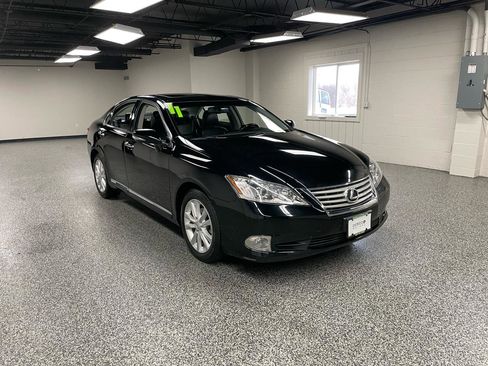 Used 2011 Lexus ES 350 FWD image 4