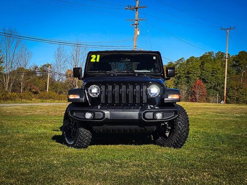 Certified 2021 Jeep Wrangler Willys image 9