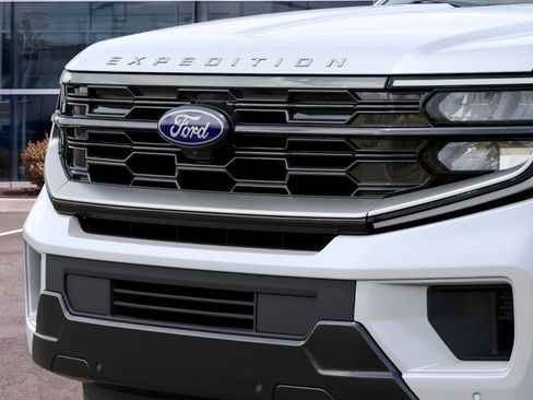 New 2027 Ford Expedition Max Platinum w/ Driver's Package RWD image 19