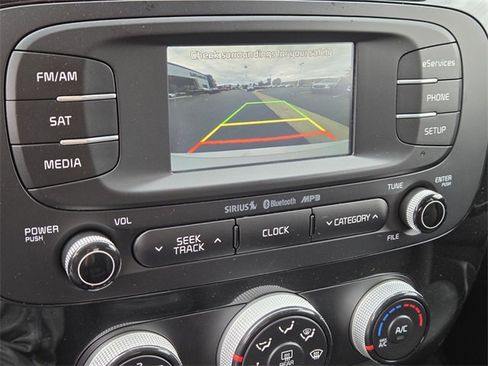 Used 2016 Kia Soul ! image 22