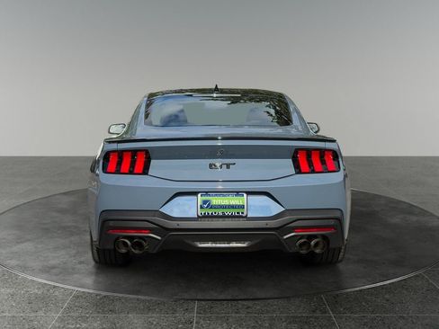 Used 2025 Ford Mustang GT Premium RWD image 8