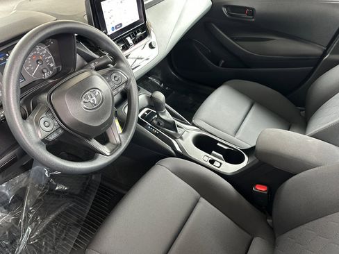 Used 2024 Toyota Corolla LE image 10
