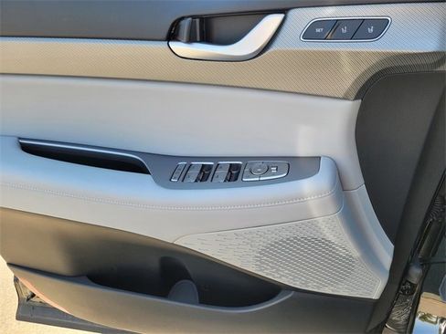 New 2025 Hyundai Palisade SEL image 17